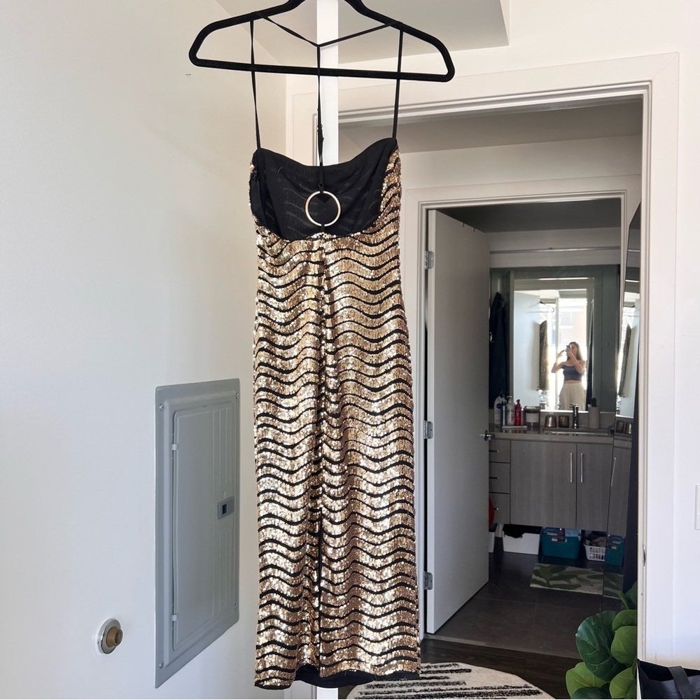 H:ours Lexie Gold Midi Dress- XS - Picture 5 of 12